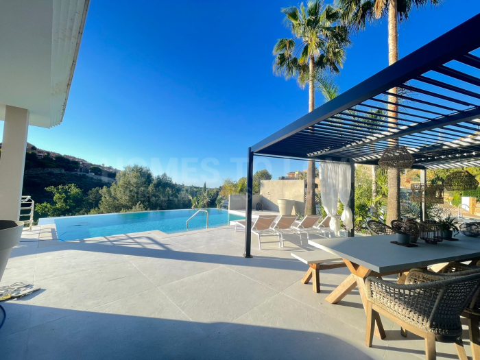 Villa à vendre à Elviria, Marbella Est