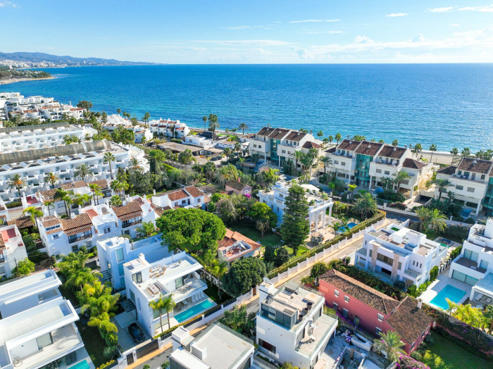 Villa à louer à long terme à Marbella Golden Mile