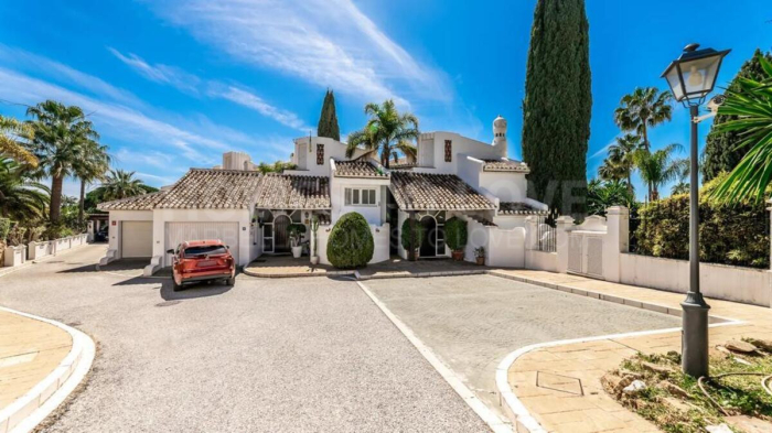 Maison jumelée de luxe à Bahia de Marbella, Marbella, Malaga