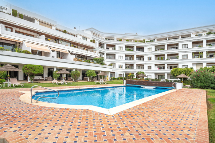 Erdgeschosswohnung zu verkaufen in Hotel del Golf, Nueva Andalucia