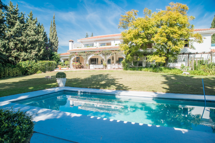 Villa zu verkaufen in Sitio de Calahonda, Mijas Costa