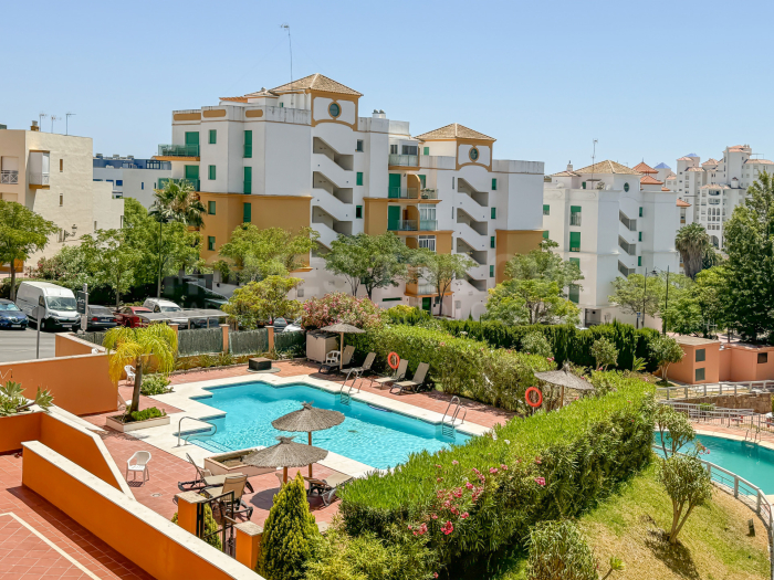 Appartement de 3 chambres au centre d'Estepona