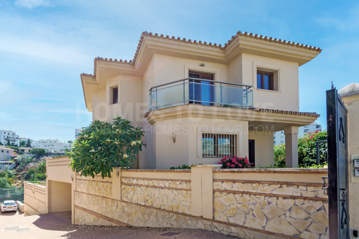 Villa for long term rent in Riviera del Sol, Mijas Costa