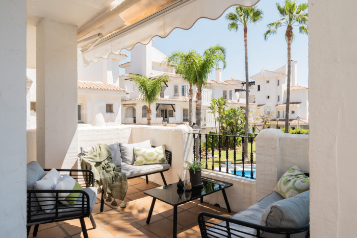 Wohnung zu verkaufen in Los Naranjos de Marbella, Nueva Andalucia