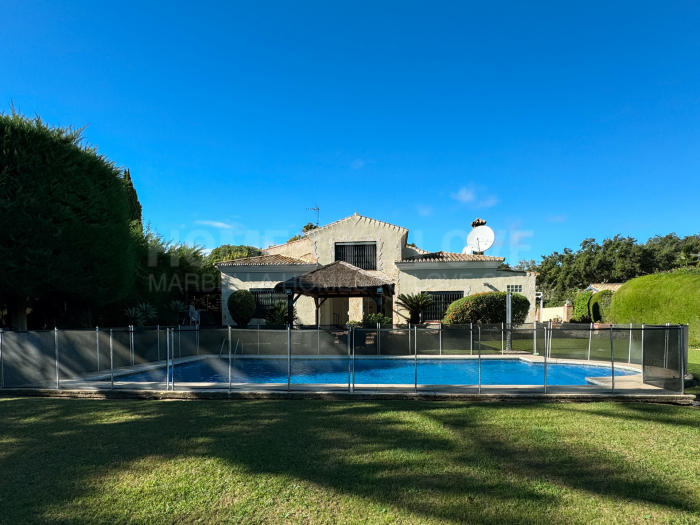 Spacious family villa in the sought after C Zone of Sotogrande for sale